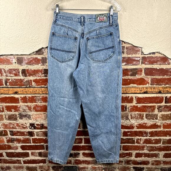Vintage Calvin Klein Jeans Size 30 Light Wash High Rise Tapered Leg USA 90s - Picture 8 of 10